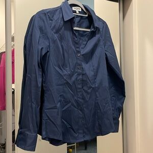 Tailored Express button down women’s blouse. Size SP